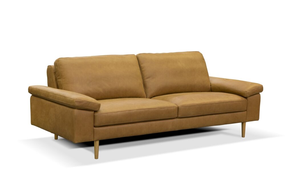 klasyczna skórzana sofa do salonu